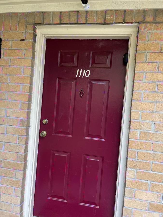 Lovely 1-Bedroom Townhome With Nice Amenities Houston Exterior photo